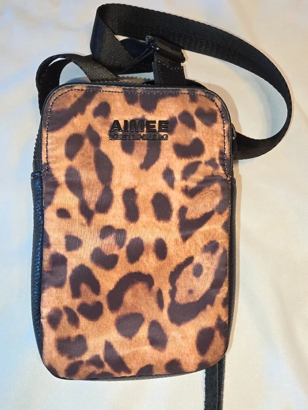 Aimee Kestenberg Leopard Print Crossbody Purse Shoulder Bag Cell Phone Pouch